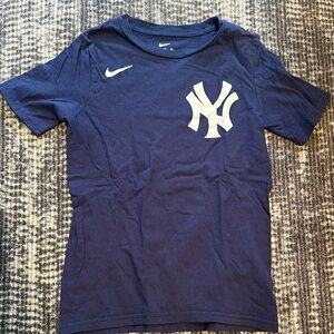 Nike Kids Navy Blue Yankee Player Tee Shirt Volpe